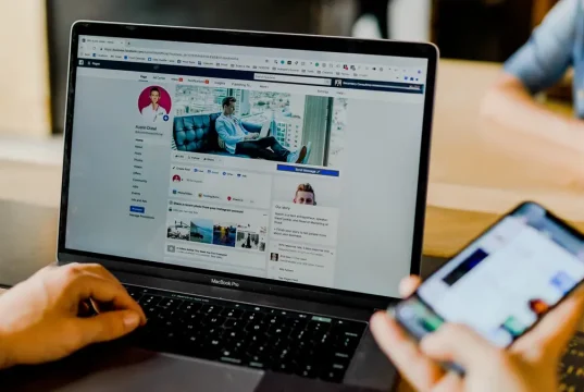 Argumentos a favor y en contra de la censura en las redes sociales
