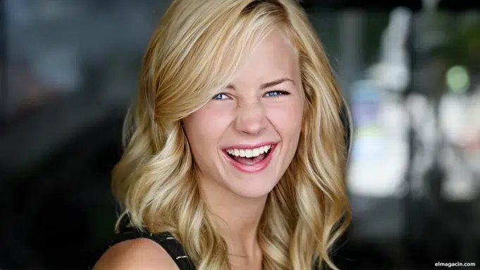 Britt Robertson películas y programas de televisión Britt Robertson películas y programas de televisión