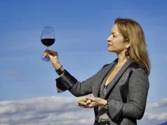 Comprar el vino antes de la Navidad compensa Cristina Forner, presidenta de Marqués de Cáceres