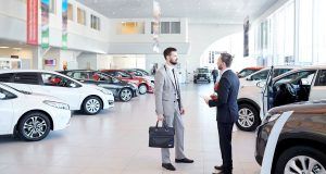 Documentación para reclamar el cártel de coches