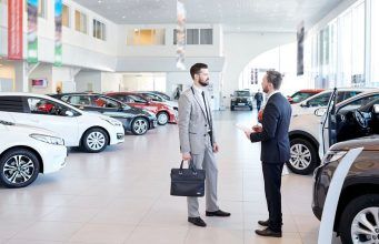 Documentación para reclamar el cártel de coches