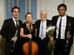 Creación de nuevos públicos en la Música Clásica Contemporánea Creación de nuevos públicos en la Música Clásica Contemporánea