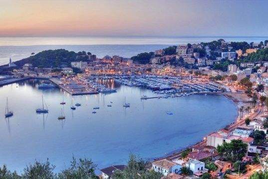 Puerto de Soller. Uno de los pueblos más bonitos de Mallorca