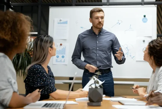 Qué es un software ERP y cómo podría ayudarte en tu empresa