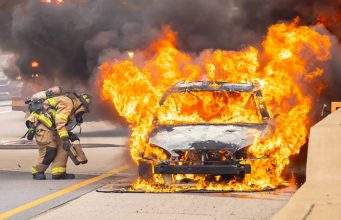 ¿Qué tipos de vehículos están involucrados en accidentes de vehículos comerciales? Accidentes de vehículos comerciales