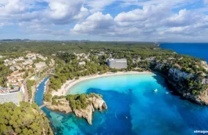 Cala Galdana, el lugar ideal para un alquiler de barco en Menorca Alquiler de barco en Menorca