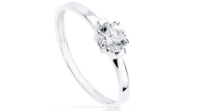 Anillo de plata para boda