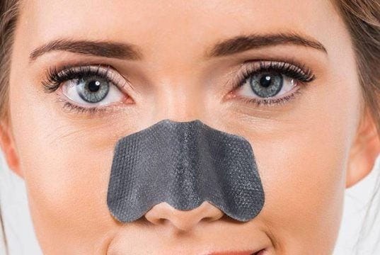 Cómo quitar los puntos negros de la nariz